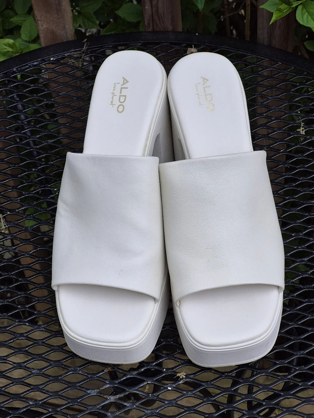 ALDO White Padded Slide Platform Mules - Picture 15 of 16